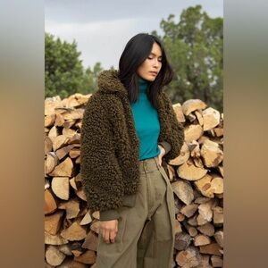 New Apiece Apart Sienta Olive Teddy Bomber Jacket Size Medium Faux Fur
